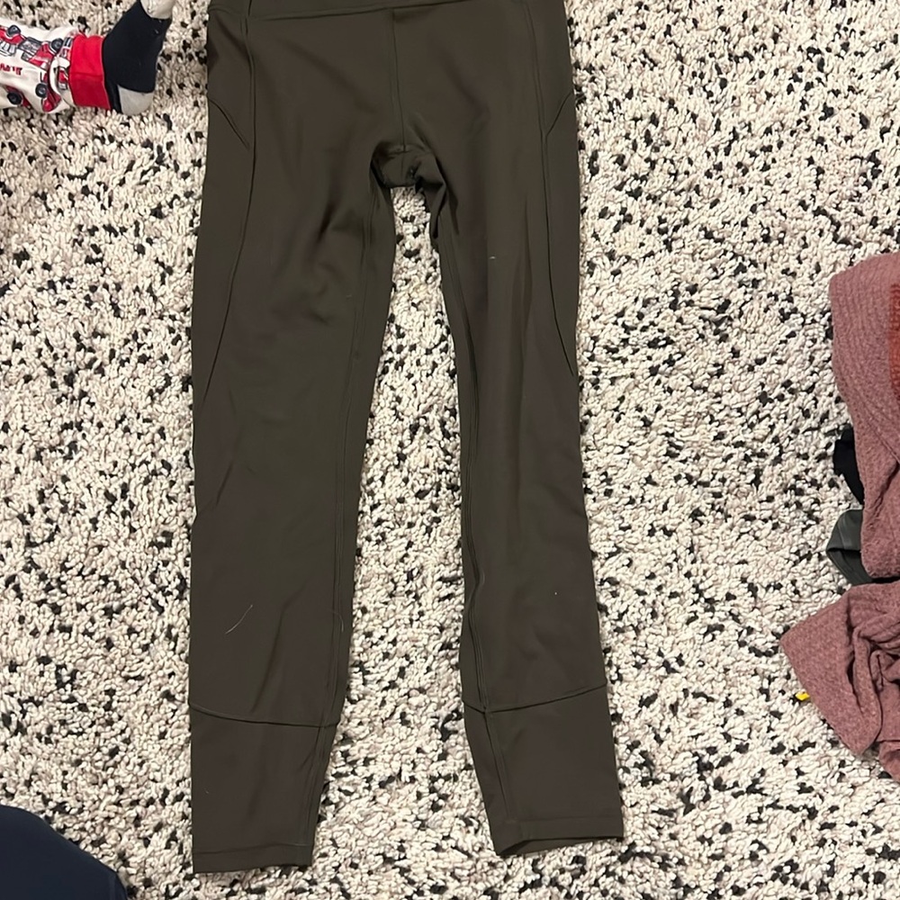 Lululemon 25” length Wunder Under
